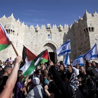Lettera aperta: “Occorre fermare la violenza, rimuovendone le cause, e riconoscere lo Stato di Palestina”